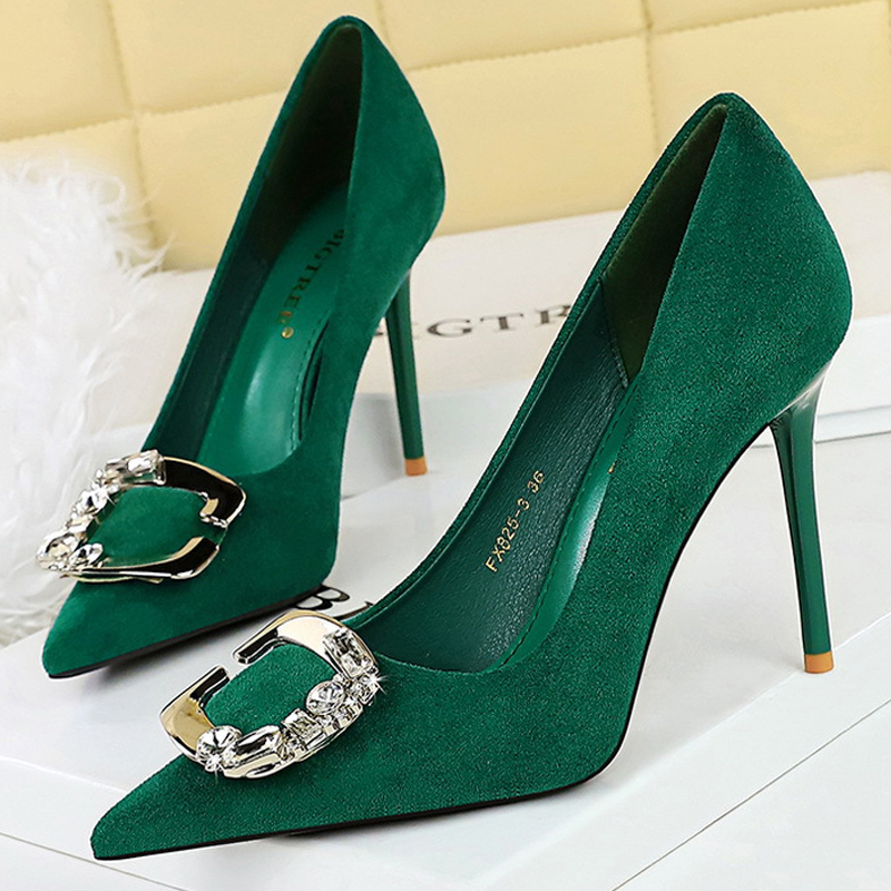 BIGTREE sepatu stiletto wanita - Shoe Tree ulasan dan harga